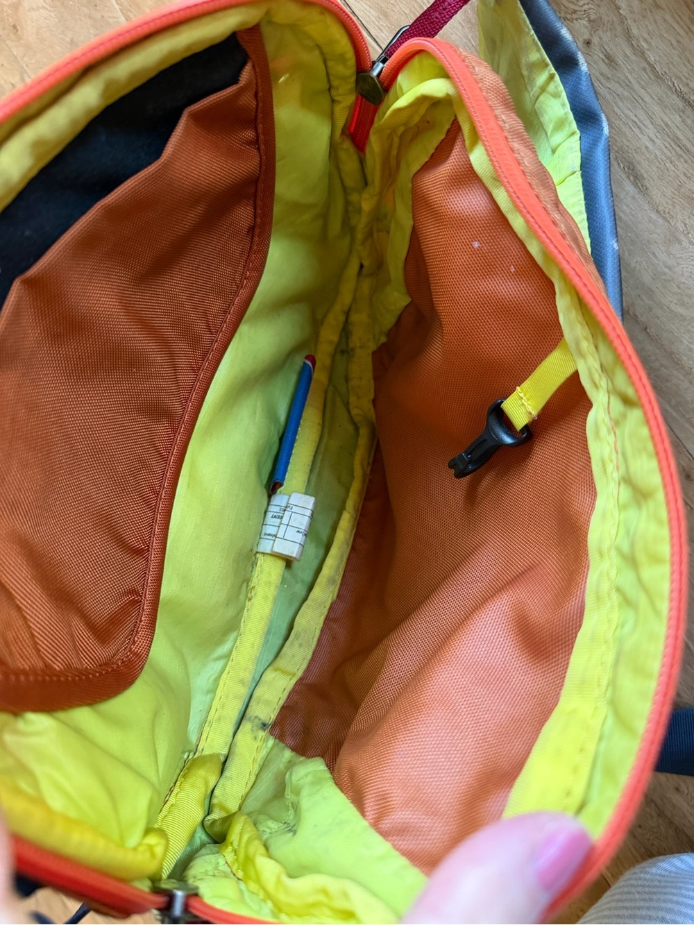 Cotopaxi Coso 2L crossbody bag pack - Picture 4 of 4